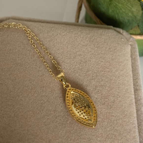 NWOT Gold Tone Pave CZ Pendant + Chain - Picture 2 of 3